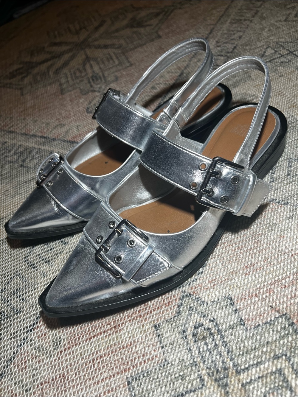 wild fable Silver Pointed Slingback Buckle Flats